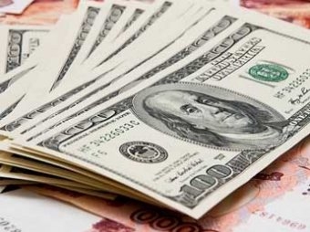 Падавший рубль резко укрепился к доллару и евро – евро потерял более двух рублей